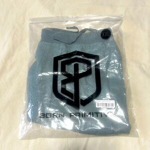 Born Primitive: NWT Men’s Cloud Heather Sea Sage Shorts XXL